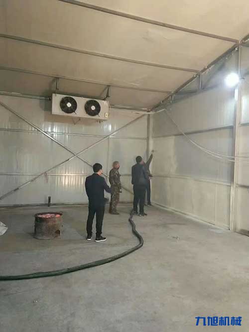 徐州養殖場聚氨酯保溫噴涂施工(圖1) 養殖場聚氨酯保溫噴涂施工案例